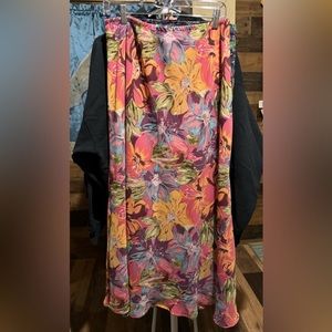 Lane Bryant floral skirt 14/16